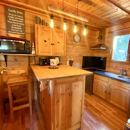 Pierra, Pied Des Pistes - Wifi Gratuit - 2 Parkings *